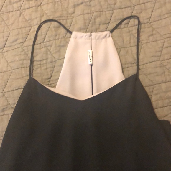 Express Reversible black/gray tank - Picture 2 of 4